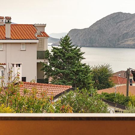 Apartments Dujmovic With Terrace Башка Экстерьер фото